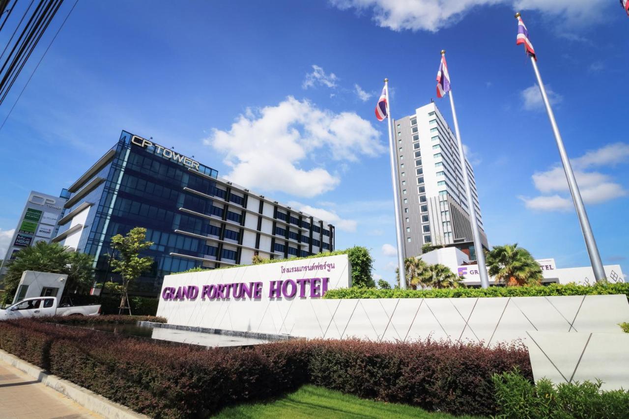 Grand Fortune Hotel Nakhon Si Thammarat Esterno foto