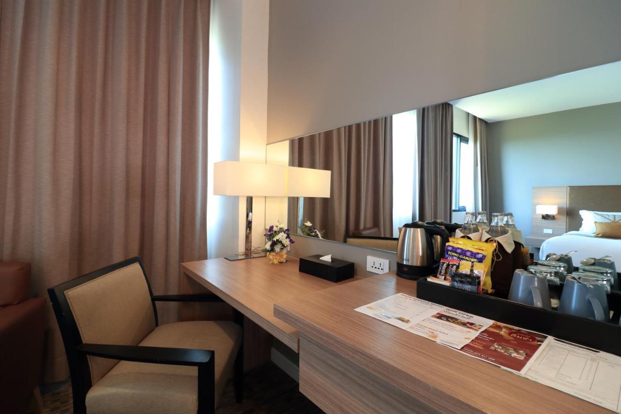 Grand Fortune Hotel Nakhon Si Thammarat Esterno foto